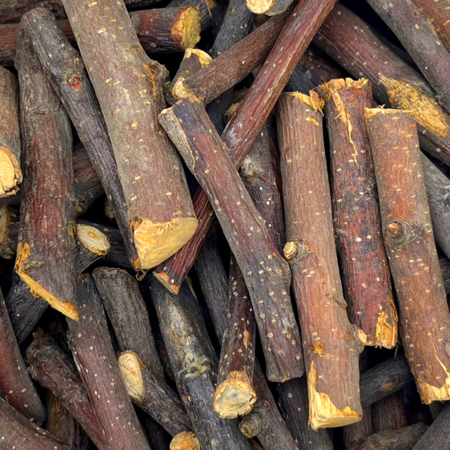 Friandise séchée et naturelle pour lapin Bois de pommier