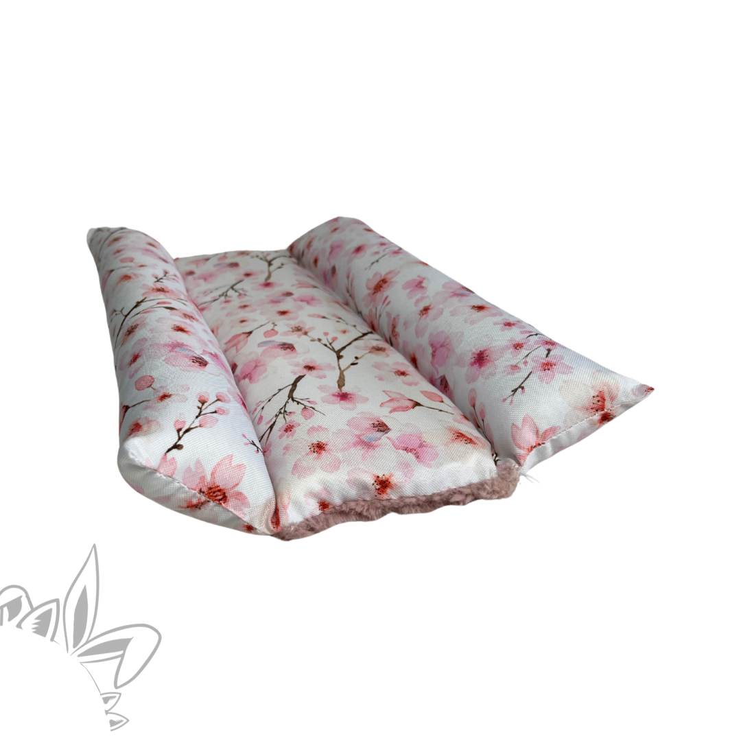 Snugabun pour lapin, coussin à mémoire de forme : Astic’O Dodo
Fabriqué à la main, ce coussin snugabun avec un côté et les boudins imperméable est à mémoire de forme. La gamme Astic’Home créée par O Les Pattes, est un produit français pour lapins.