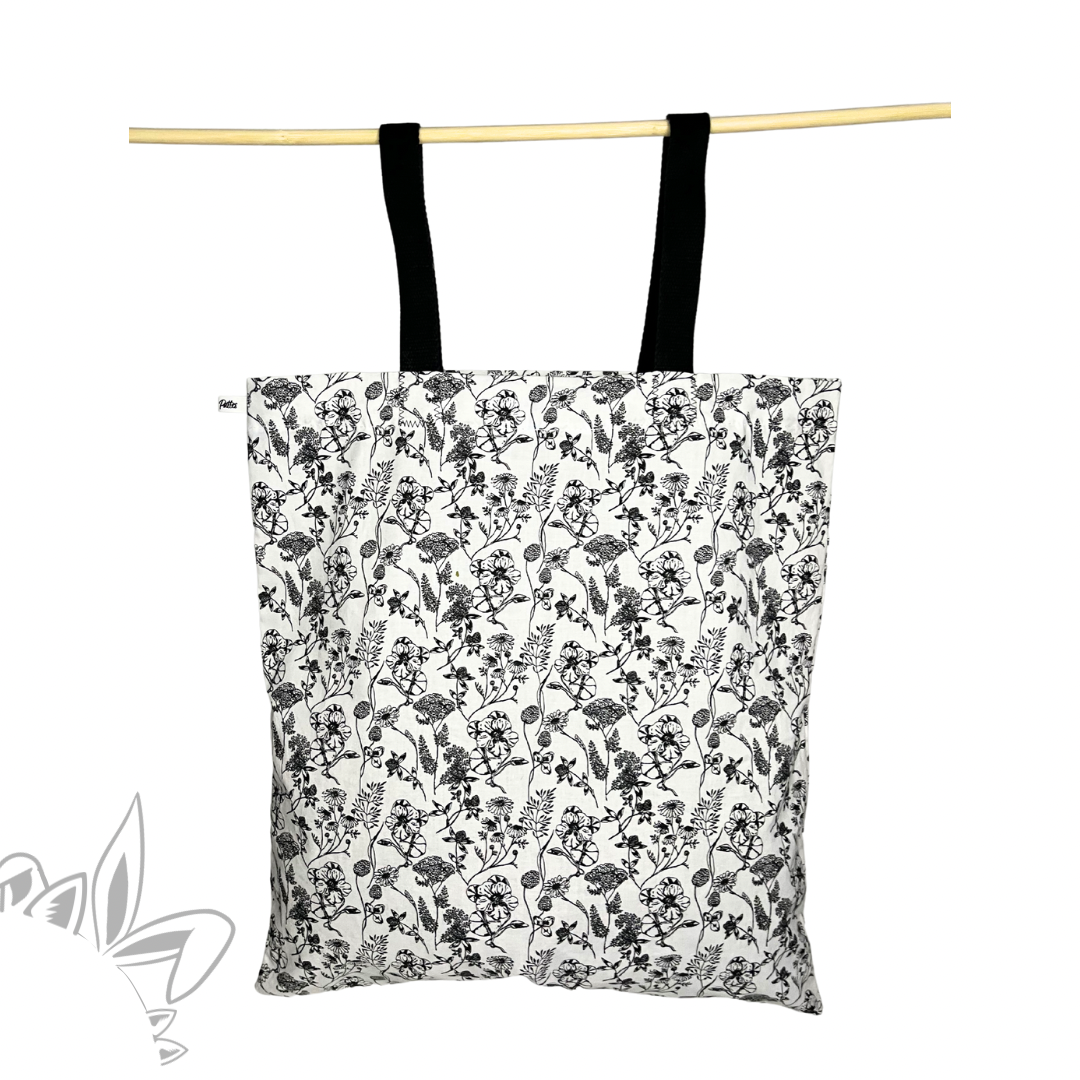 Sac à foin pour lapin : Astic’O Foin
Fabriqué à la main, ce sac à foin de la gamme Astic’Home créé par O Les Pattes, est un produit français pour lapin